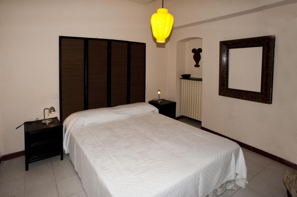 Sotto I Merli Vigevano Habitación foto