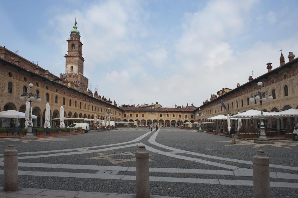 Sotto I Merli Vigevano Exterior foto